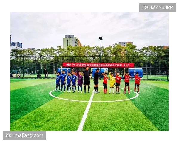 纪录片《莱茵河畔的足球》上映,聚焦科隆俱乐部青训文化 纪录片《莱茵河畔的足球》上映,聚焦科隆俱乐部青训文化